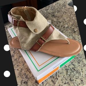 Canvas thong sandals